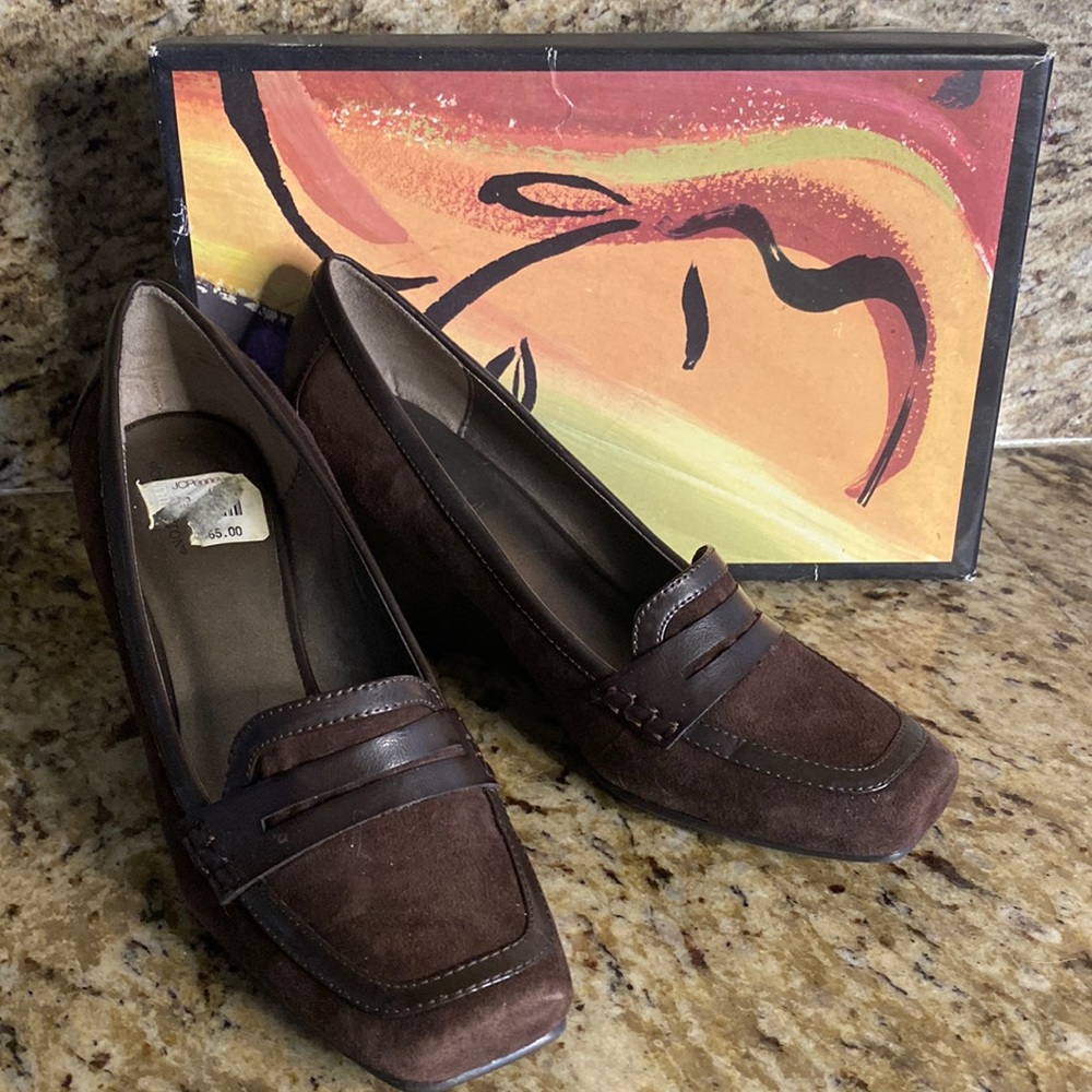 Worthington Aksantiago Dark Brown LE